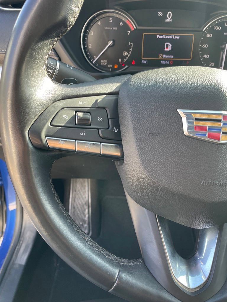Used 2023 Cadillac XT4 Premium Luxury FWD image 14
