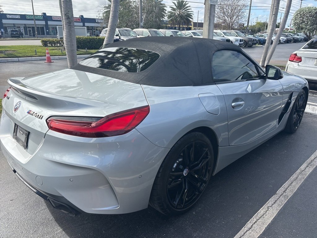 Certified 2022 BMW Z4 M40i w/ Premium Package image 5