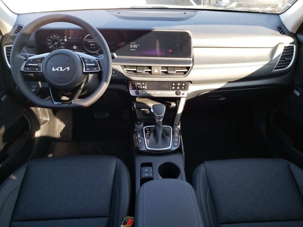 New 2026 Kia Seltos SX w/ SX Sunroof Package AWD/4WD image 11