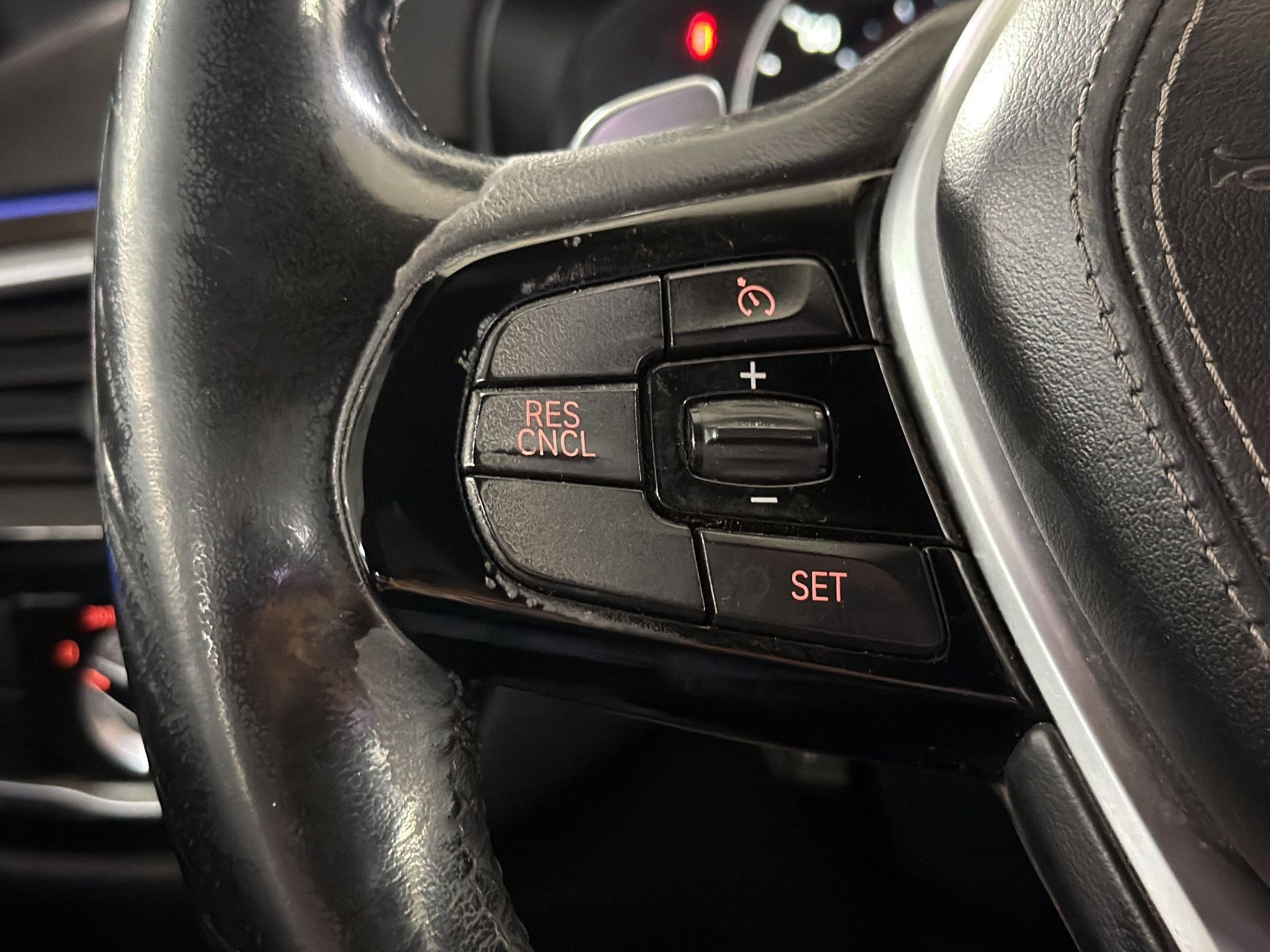 Used 2018 BMW 530e xDrive 530e xDrive iPerformance image 17