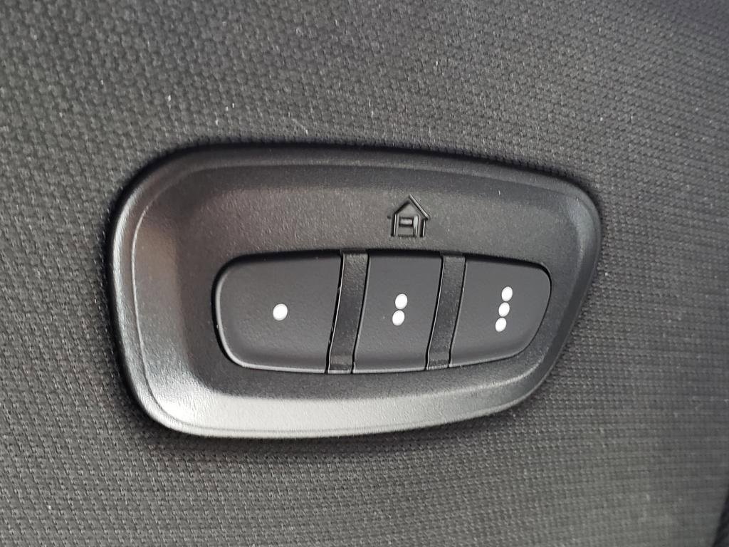 Used 2025 RAM 1500 Limited w/ Bed Utility Group image 28