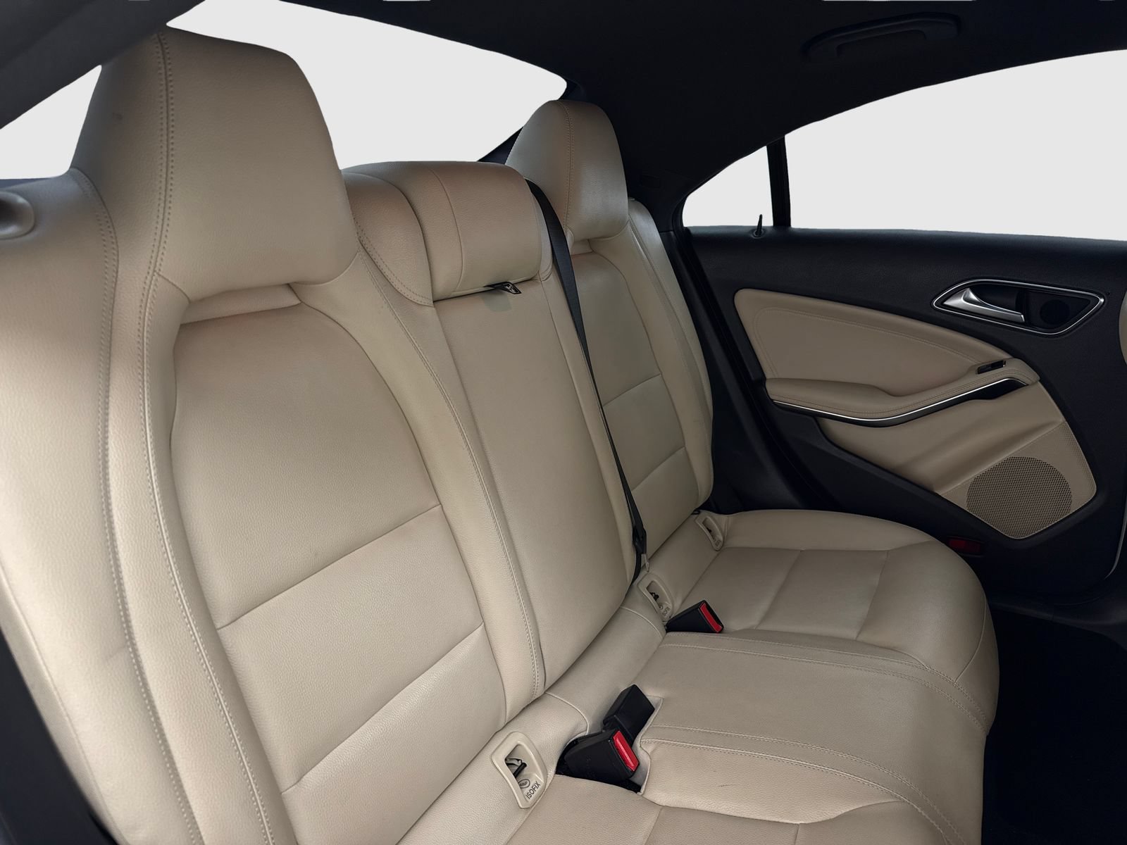Used 2014 Mercedes-Benz CLA 250 image 41