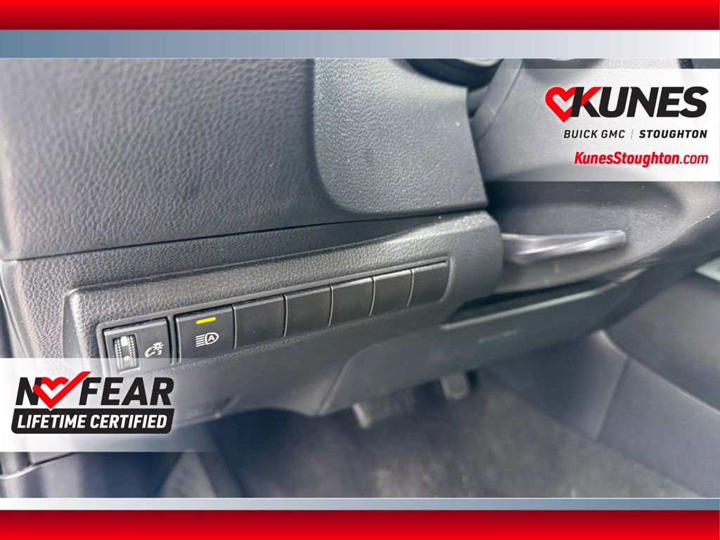Used 2023 Toyota Corolla LE image 23