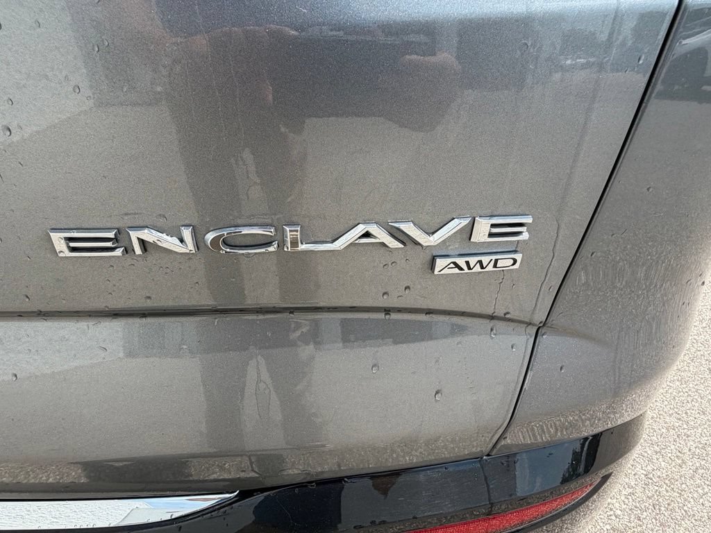 Used 2019 Buick Enclave Essence AWD/4WD image 4