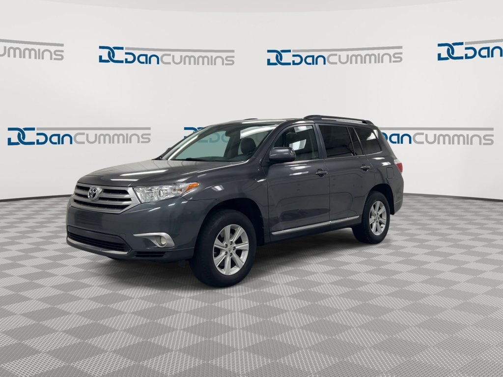 Used 2012 Toyota Highlander SE w/ Tow Pkg AWD/4WD image 4