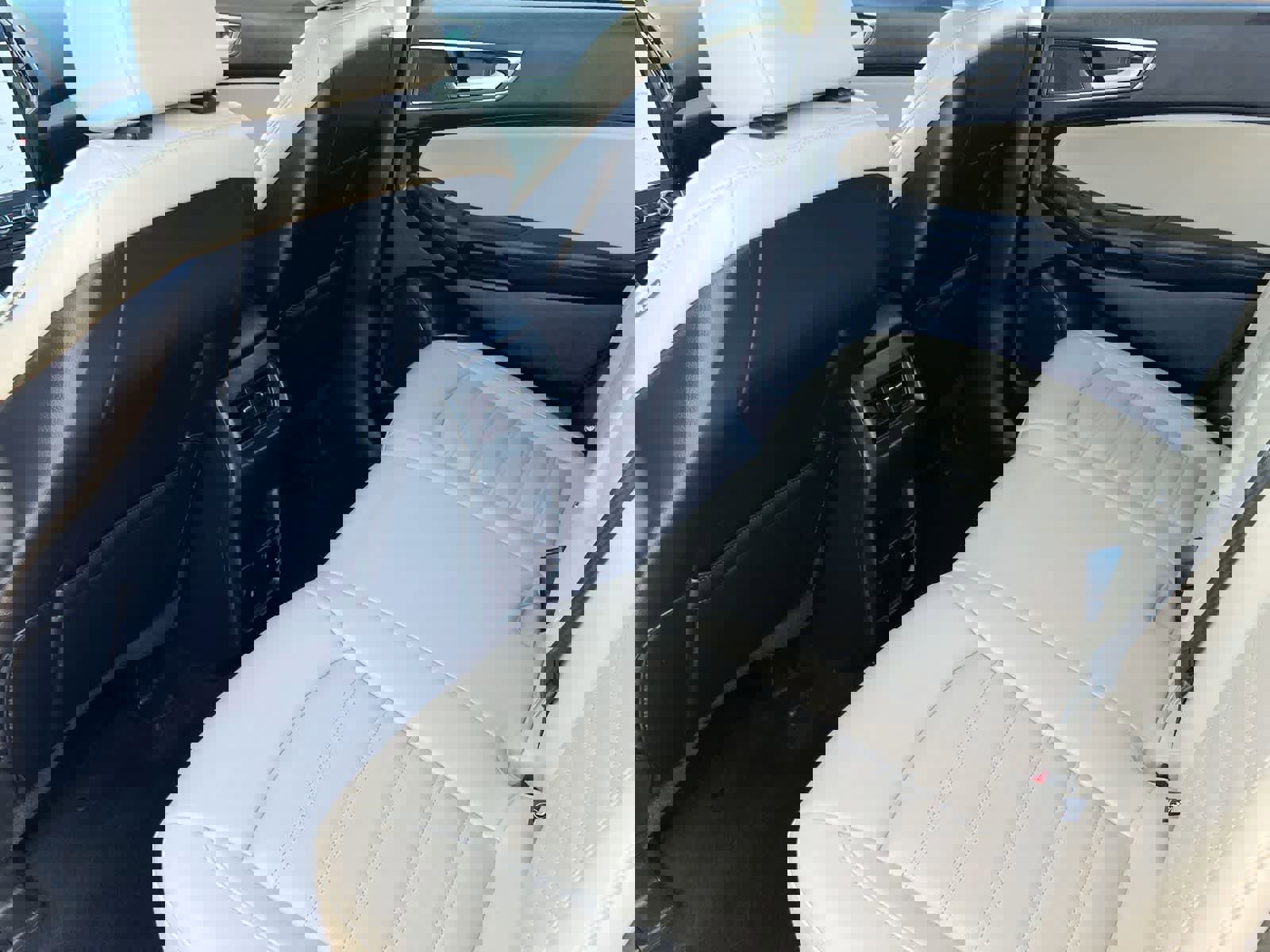 Used 2023 Ford Edge SEL w/ Convenience Package image 18