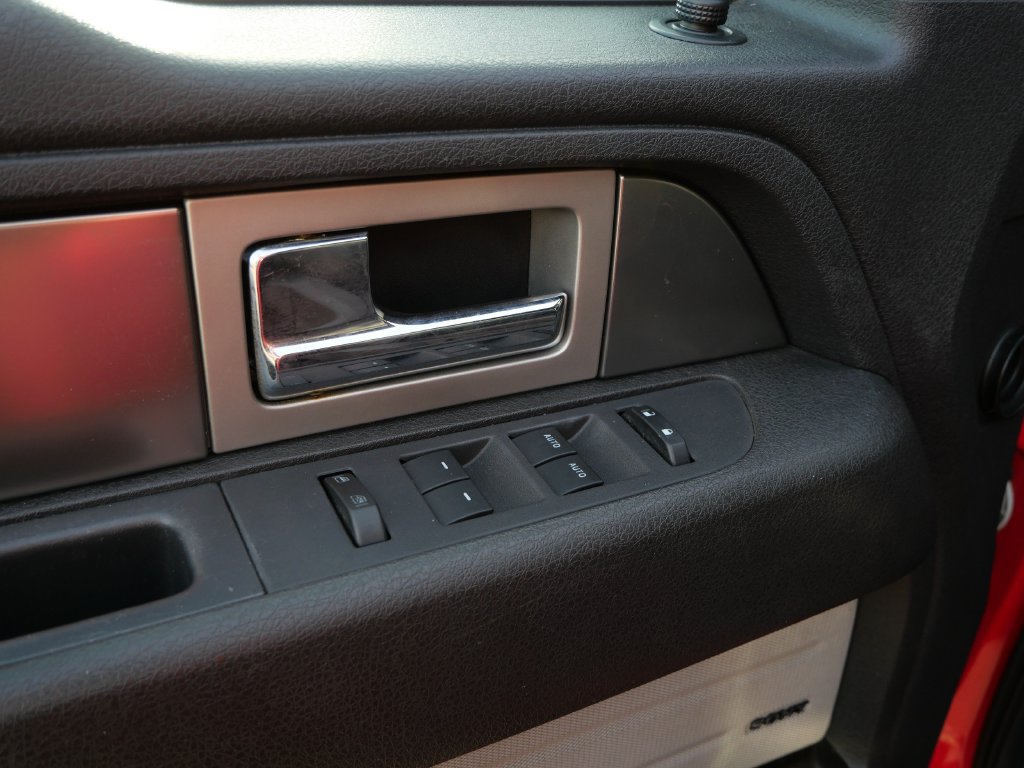 Used 2013 Ford F150 Raptor w/ Luxury Equipment Group AWD/4WD image 24