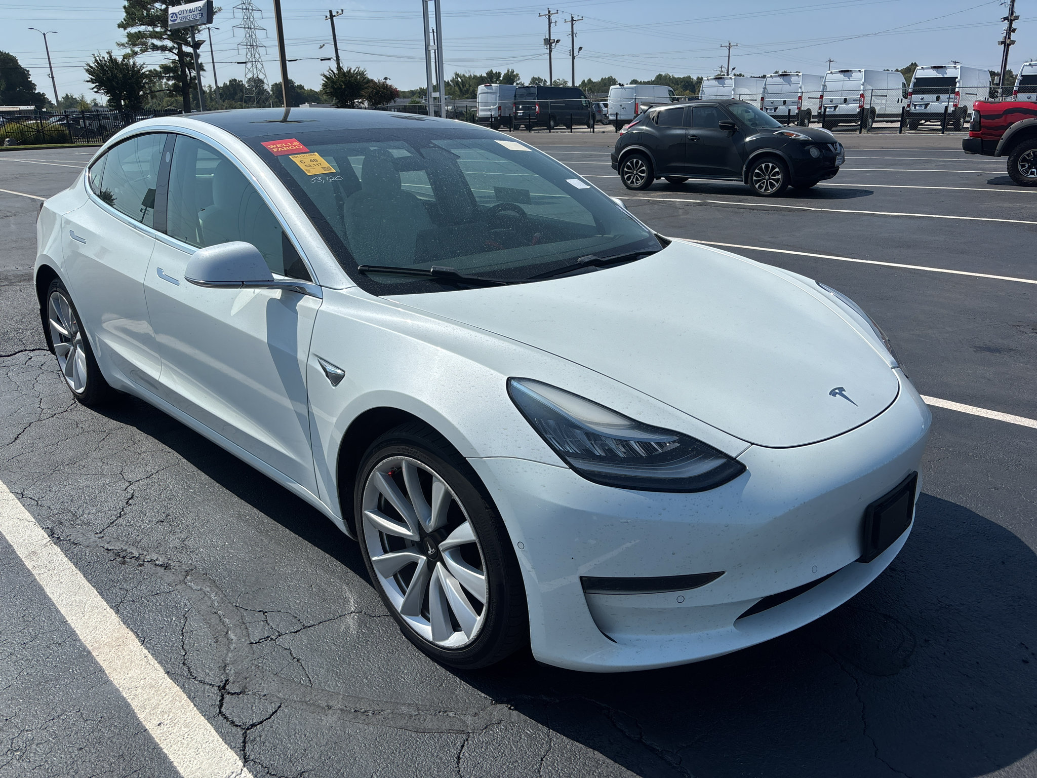 Used 2020 Tesla Model 3 Standard Range RWD image 1