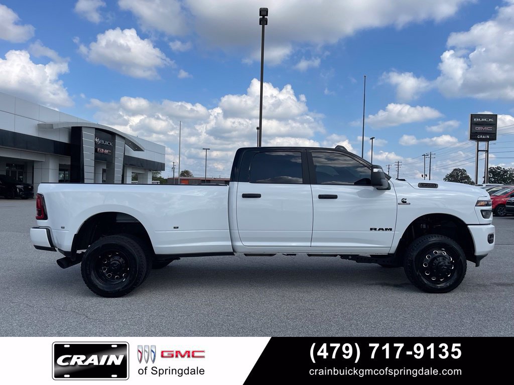 Used 2026 RAM 3500 Big Horn AWD/4WD image 9