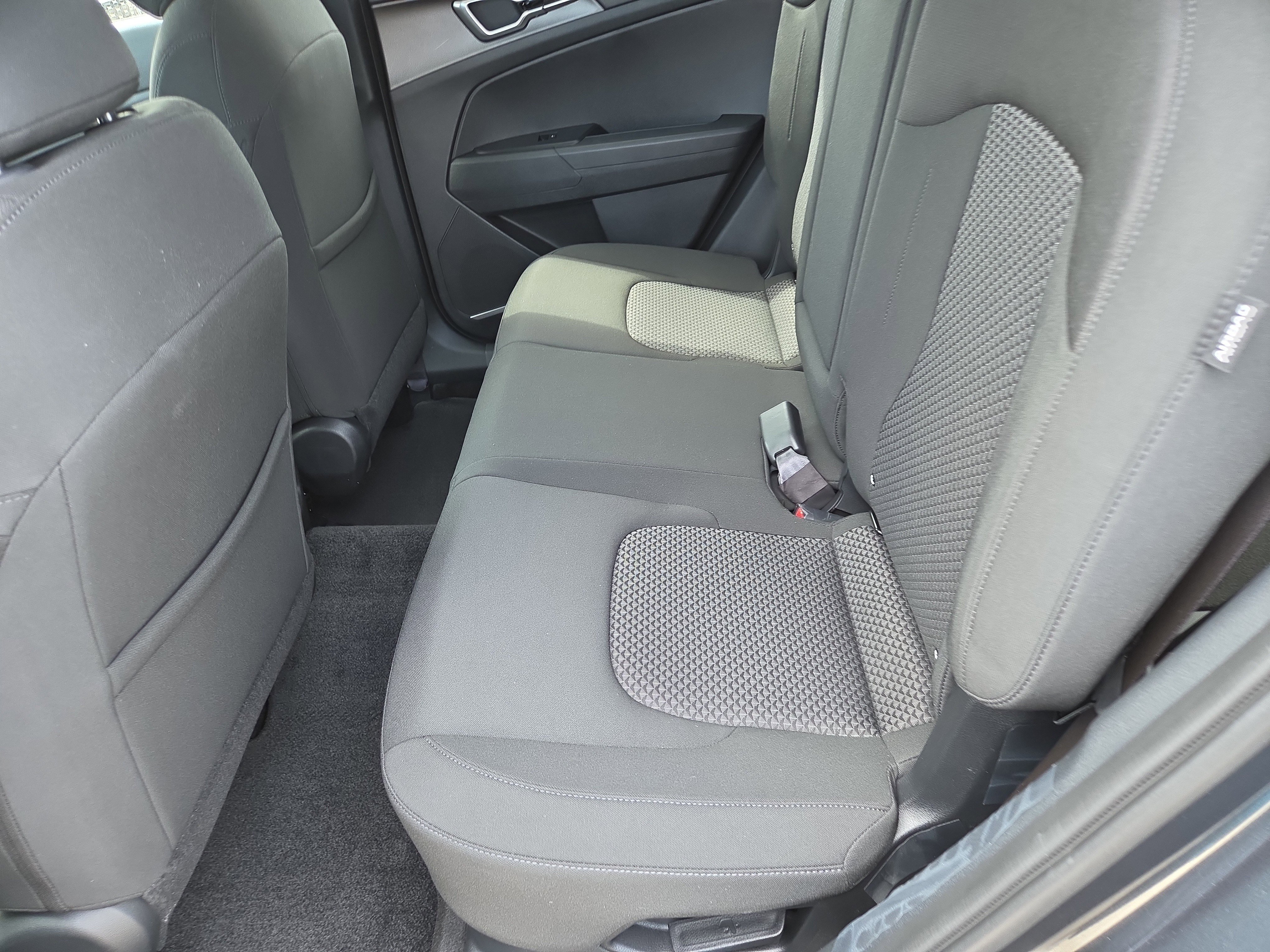 New 2026 Kia Sportage LX image 6