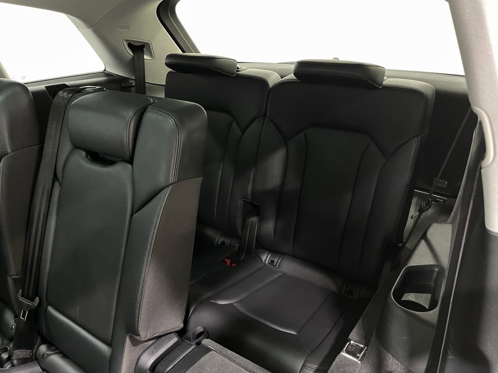 Used 2018 Audi Q7 3.0T Premium Plus w/ Premium Plus Package image 31