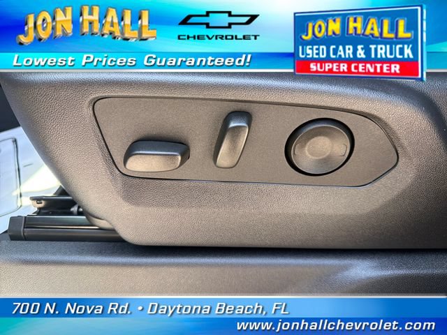 Used 2025 Chevrolet Silverado 3500 LTZ w/ LTZ Convenience Package AWD/4WD image 19