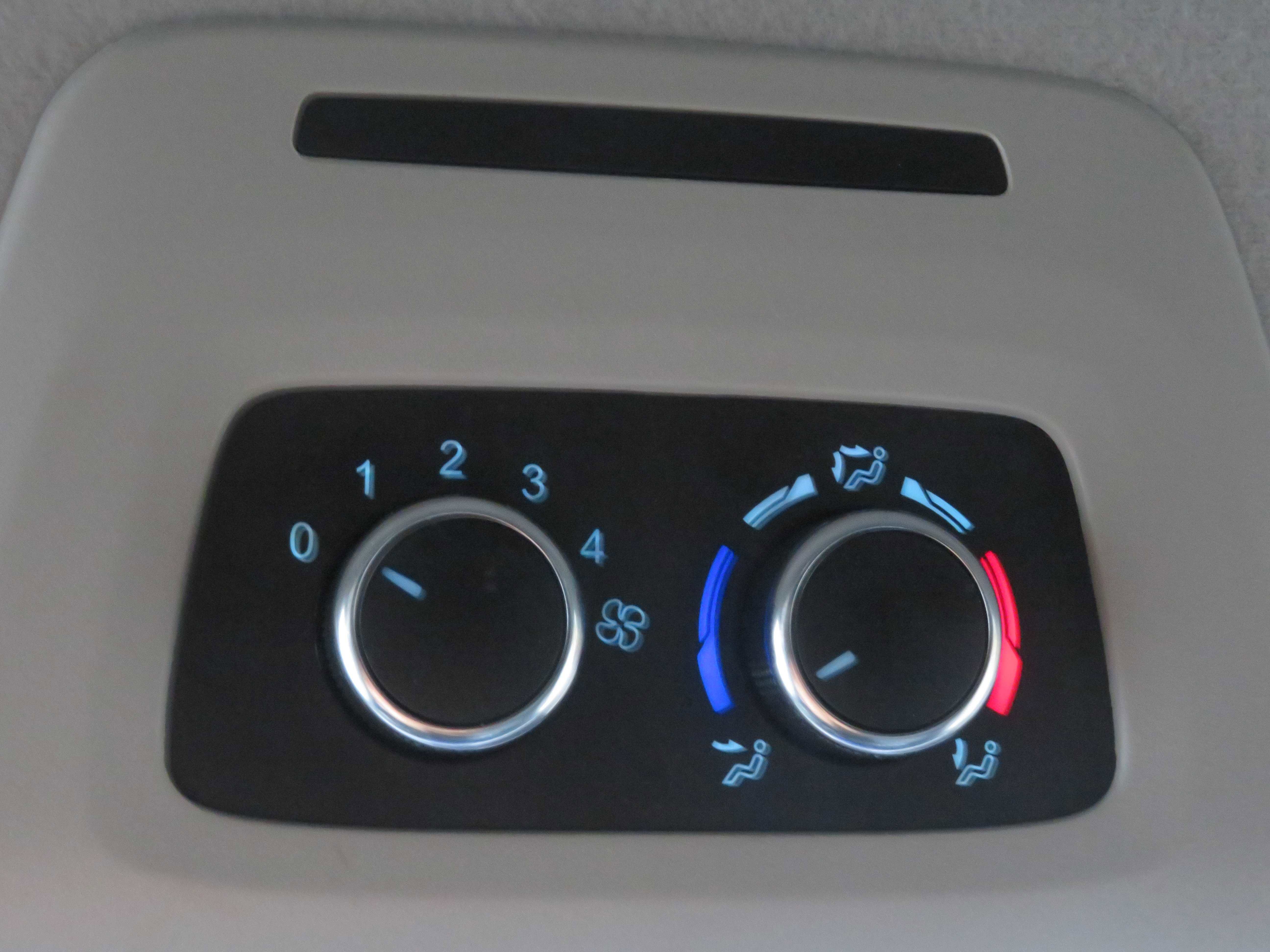 Used 2023 Ford Transit 350 XLT image 52