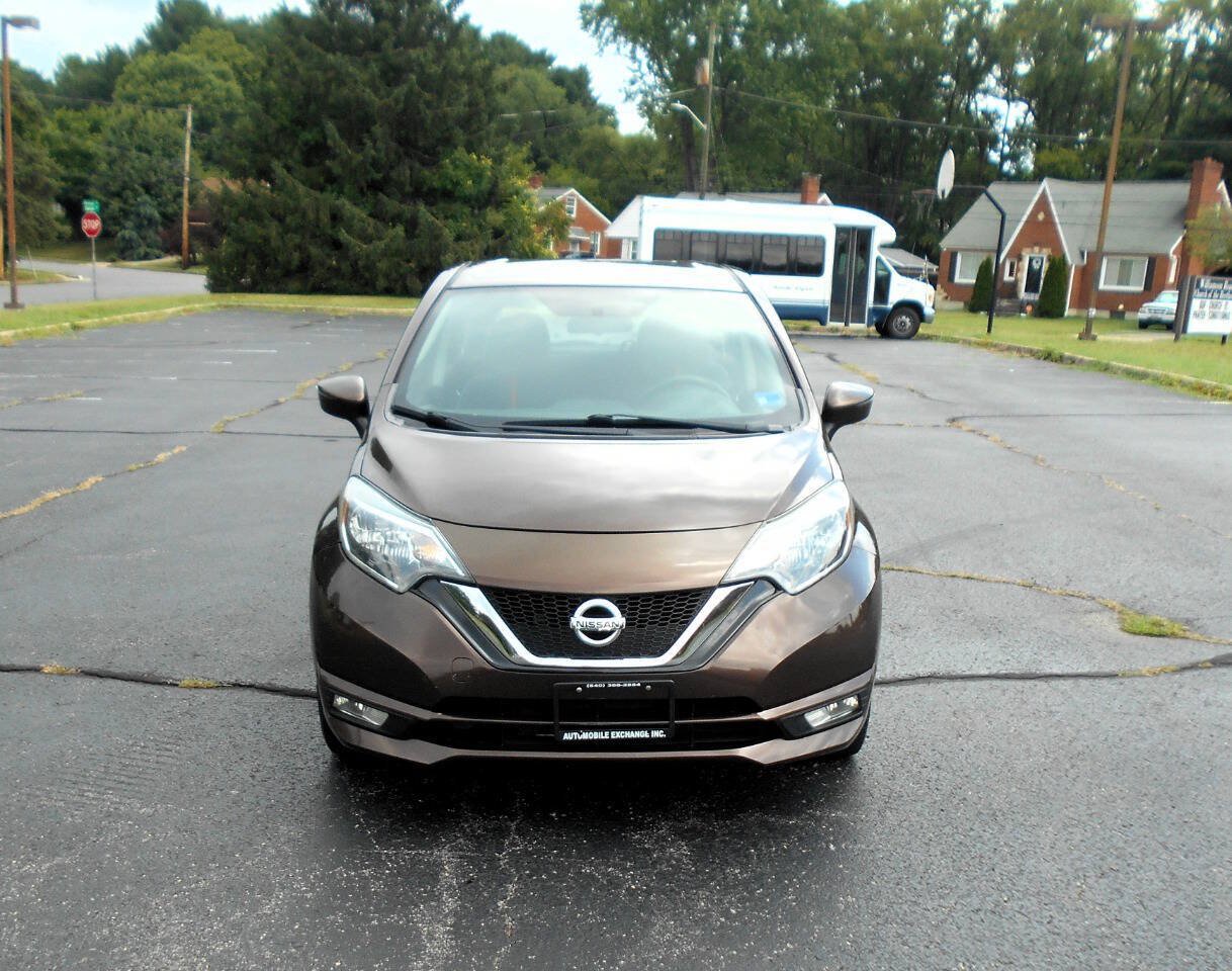 Used 2017 Nissan Versa Note SR w/ SR Tech Package FWD image 2