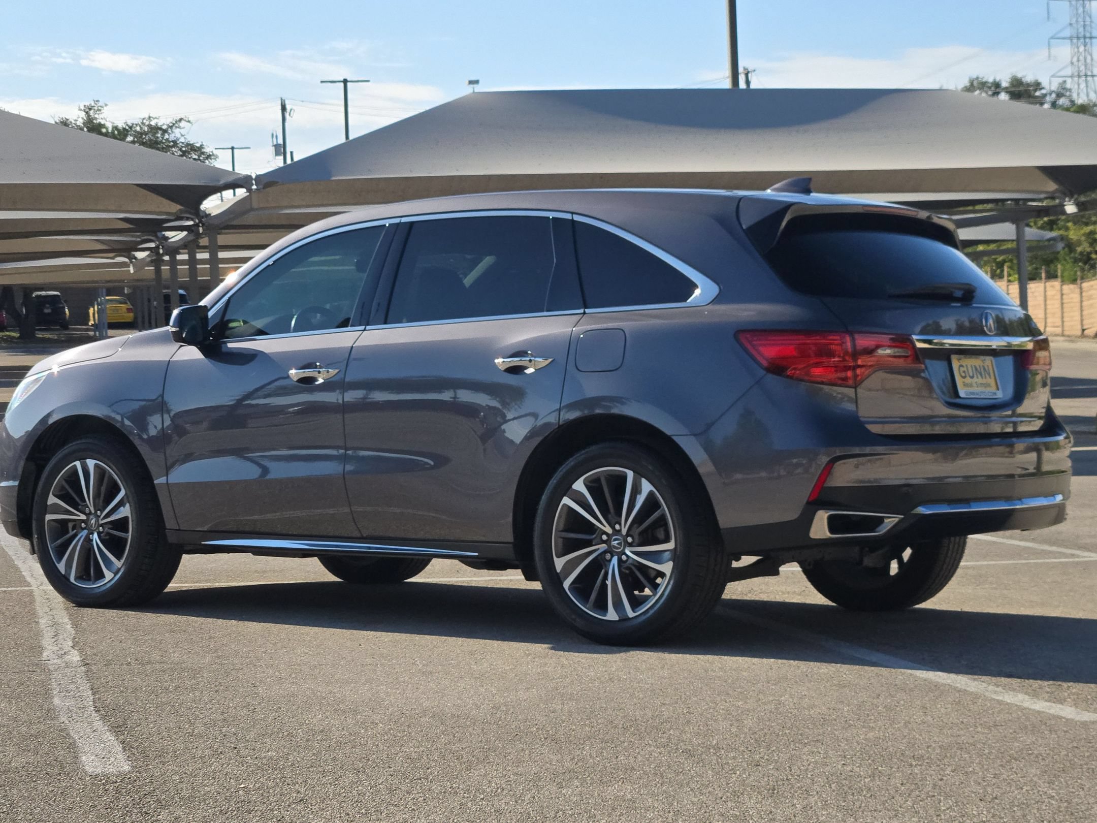 Certified 2019 Acura MDX w/ Technology Package FWD image 5