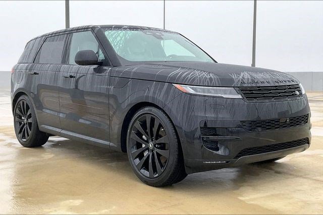 New 2025 Land Rover Range Rover Sport SE video 2
