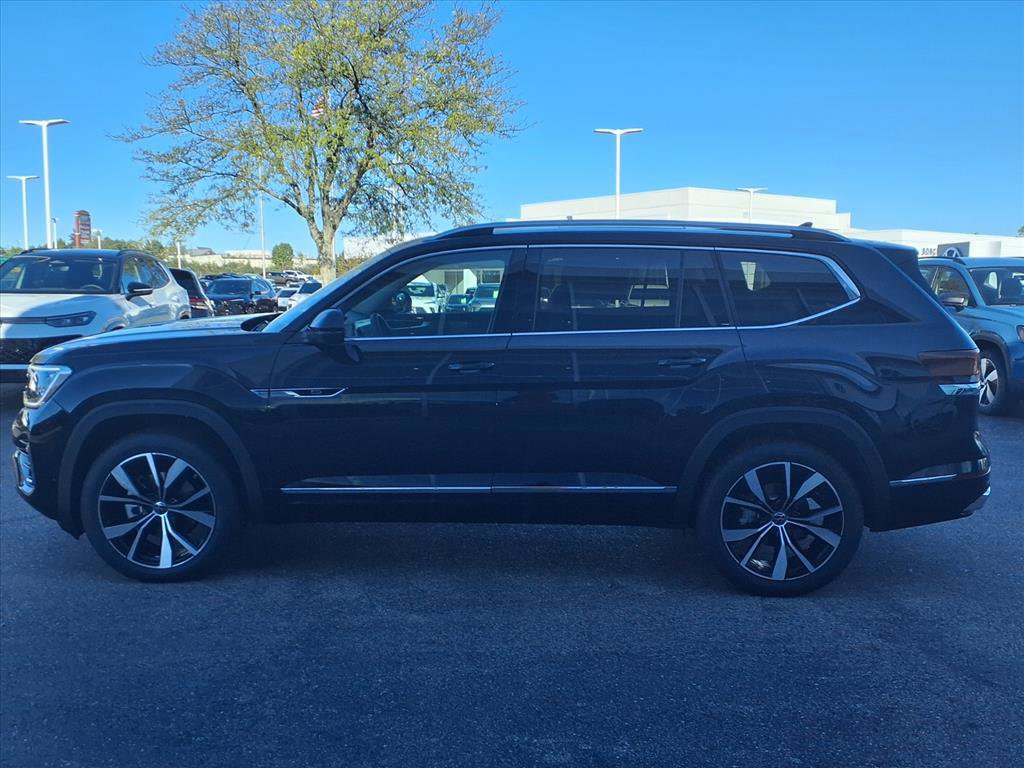 New 2026 Volkswagen Atlas SEL Premium R-Line image 3