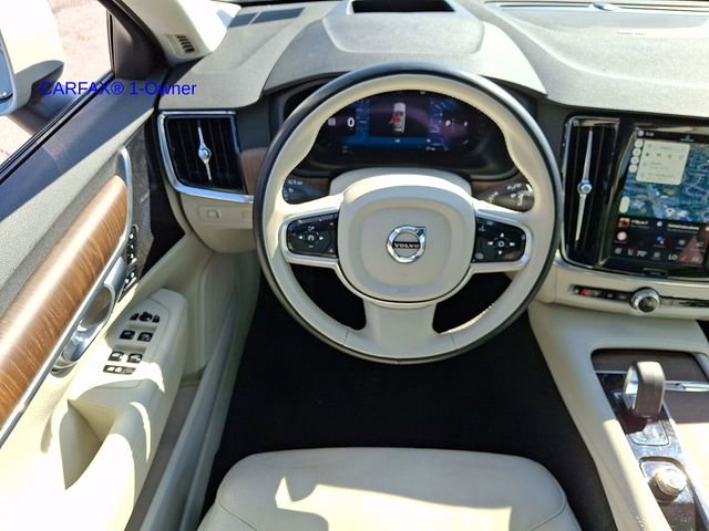 Used 2022 Volvo V90 B6 Cross Country w/ Advanced Package image 13