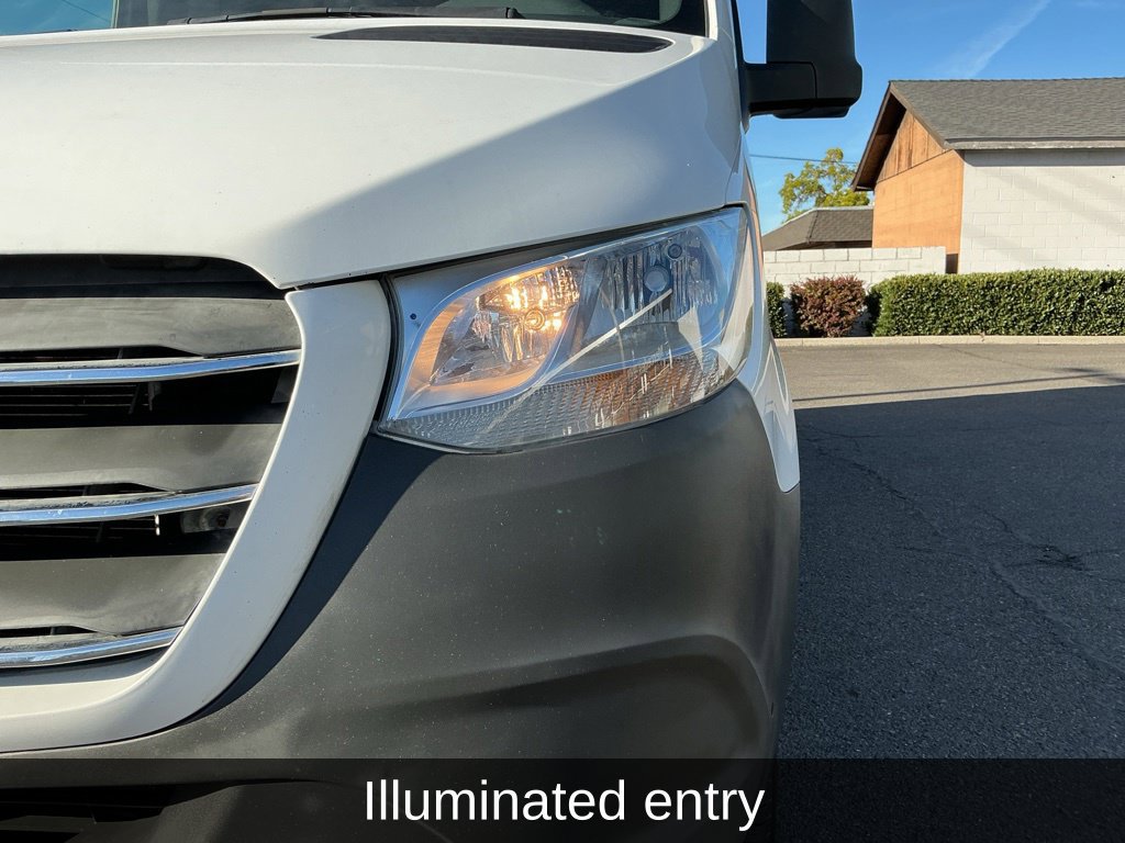 Used 2019 Mercedes-Benz Sprinter 144 image 10