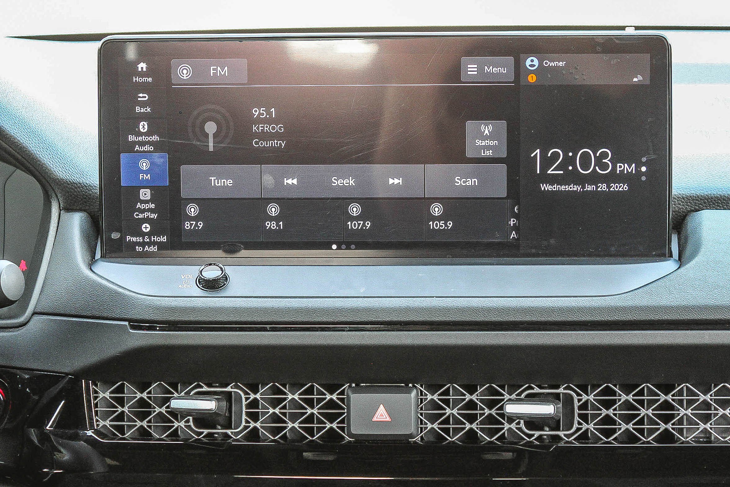 Used 2025 Honda Accord Sport image 16