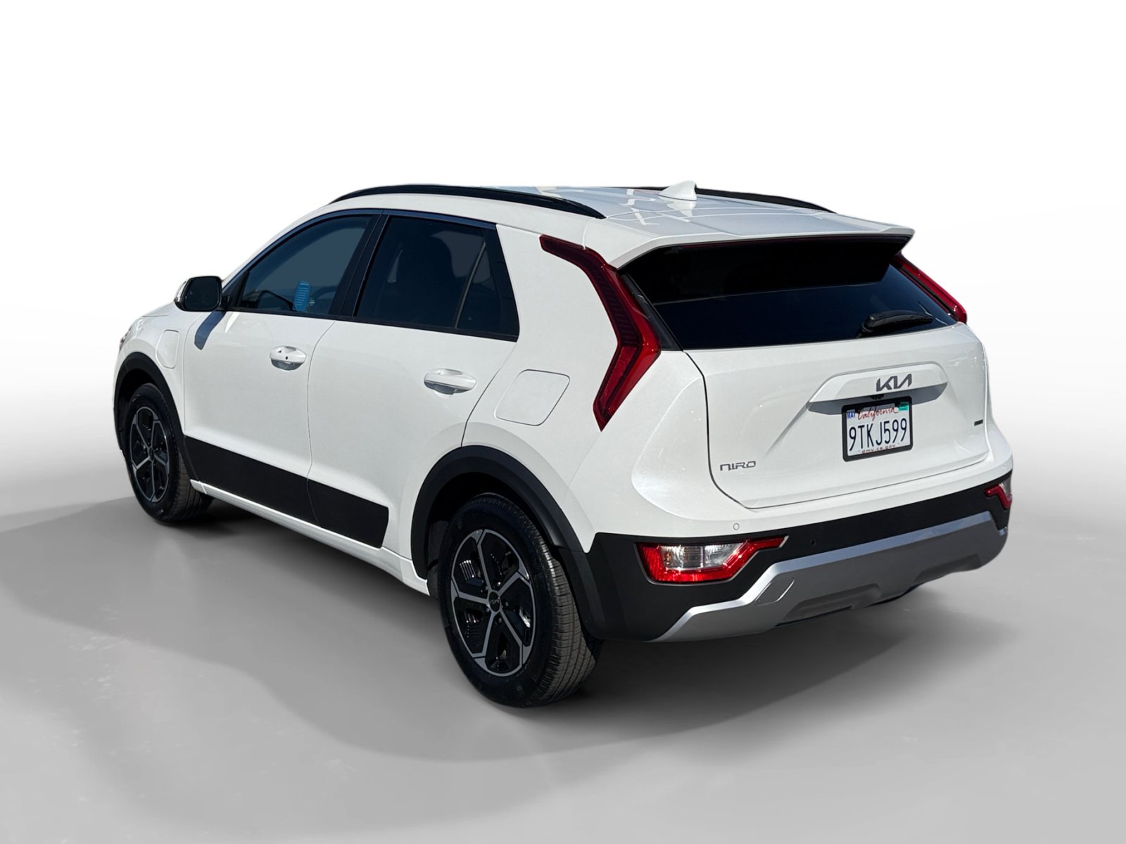 Used 2025 Kia Niro EX FWD image 3
