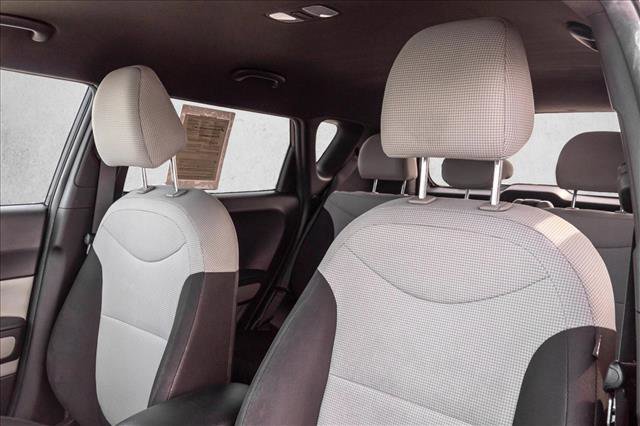 Used 2017 Kia Soul image 12