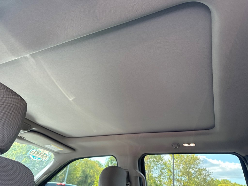 Used 2017 Ford F150 XLT w/ Equipment Group 302A Luxury image 22