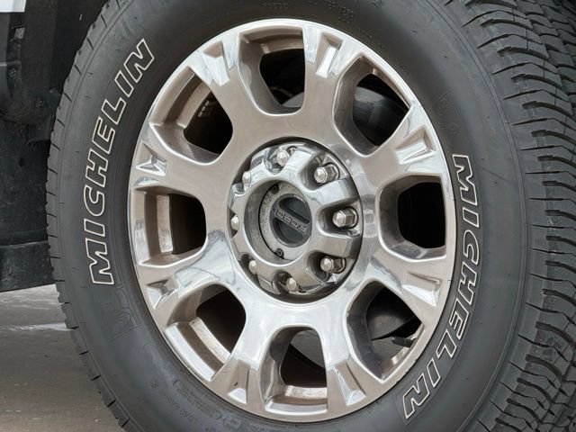 Used 2022 Ford F250 Lariat w/ Lariat Ultimate Package AWD/4WD image 14