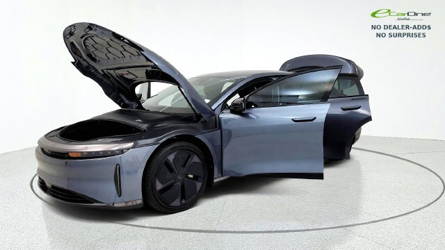 Used 2025 Lucid Air Pure RWD image 14