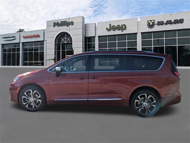 New 2026 Chrysler Pacifica Pinnacle image 7