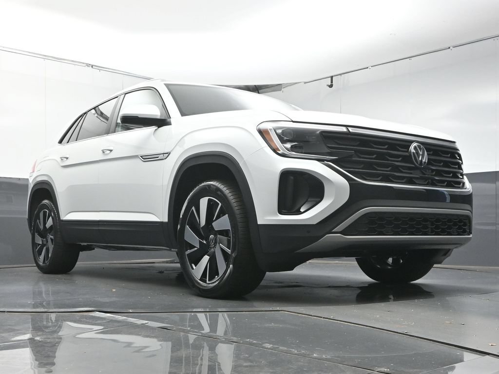 New 2026 Volkswagen Atlas Cross Sport SE FWD image 35