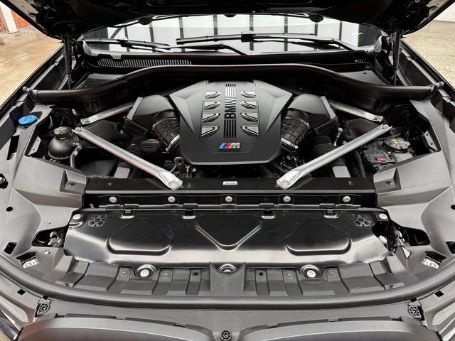 Certified 2024 BMW X7 M60i w/ Executive Package image 29