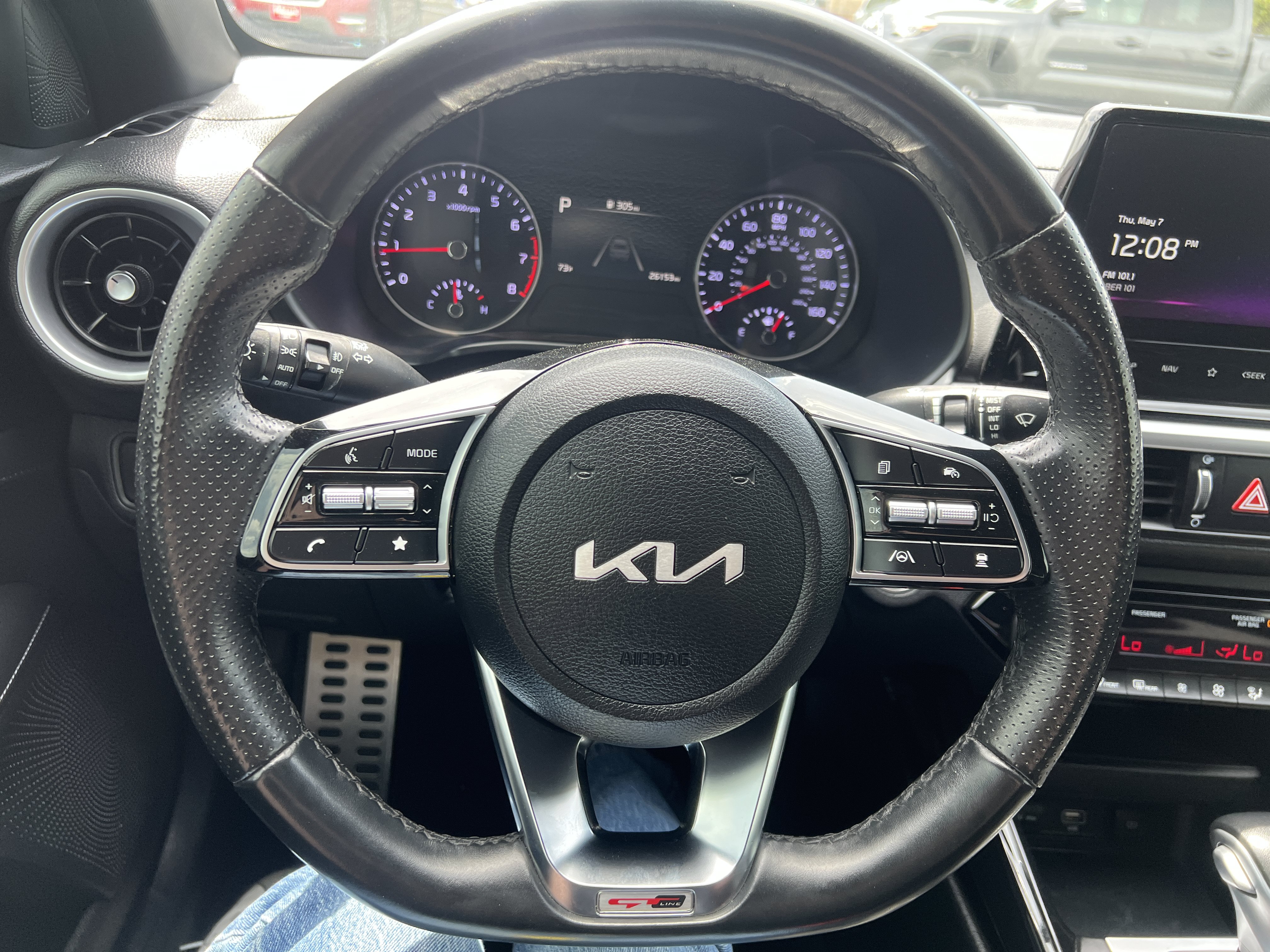 Used 2024 Kia Forte GT-Line FWD image 11