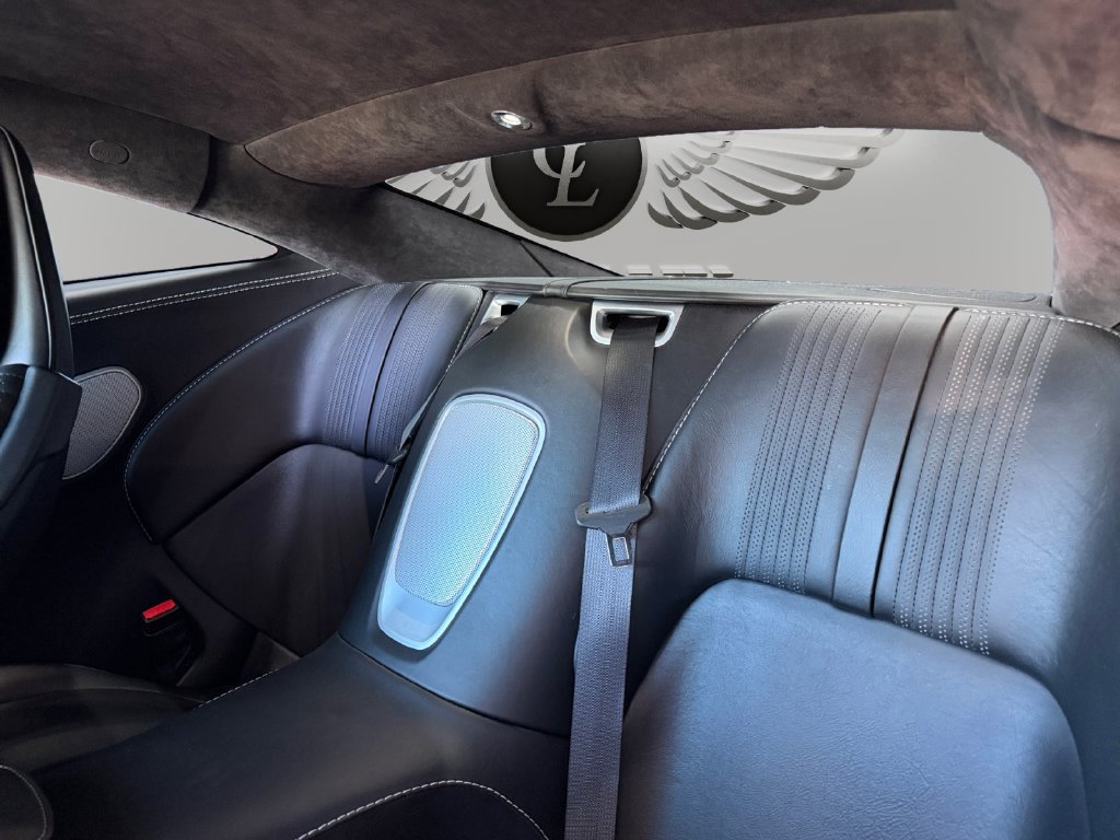 Used 2019 Aston Martin DB11 Coupe RWD image 13