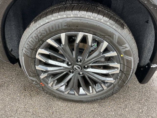 New 2026 Nissan Rogue Platinum w/ Tech Package AWD/4WD image 11