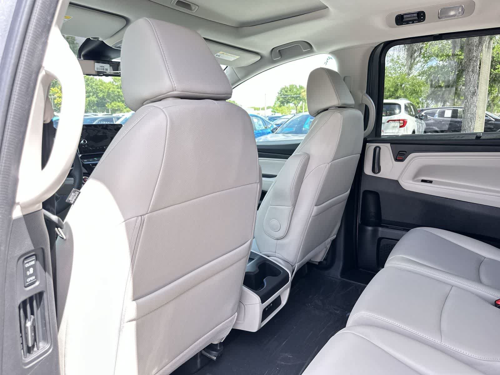 New 2026 Honda Odyssey EX-L image 14