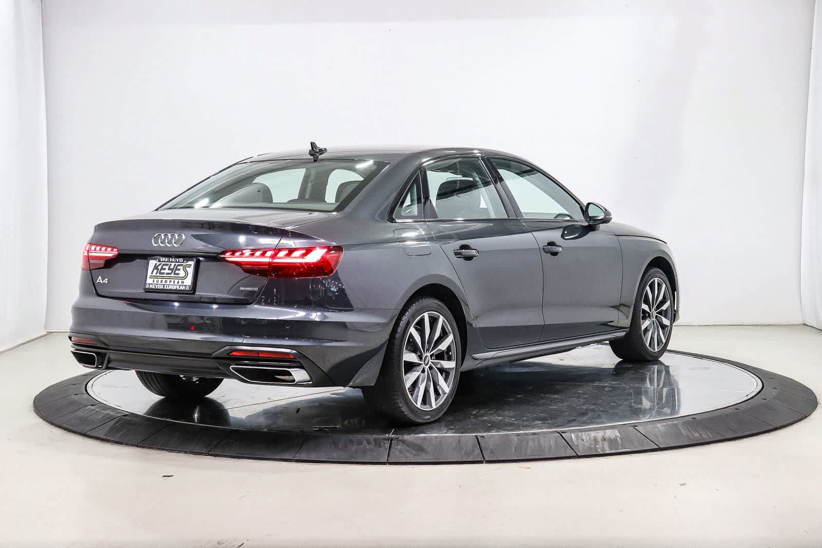 Used 2023 Audi A4 2.0T Premium Plus w/ Premium Plus Package AWD/4WD image 4