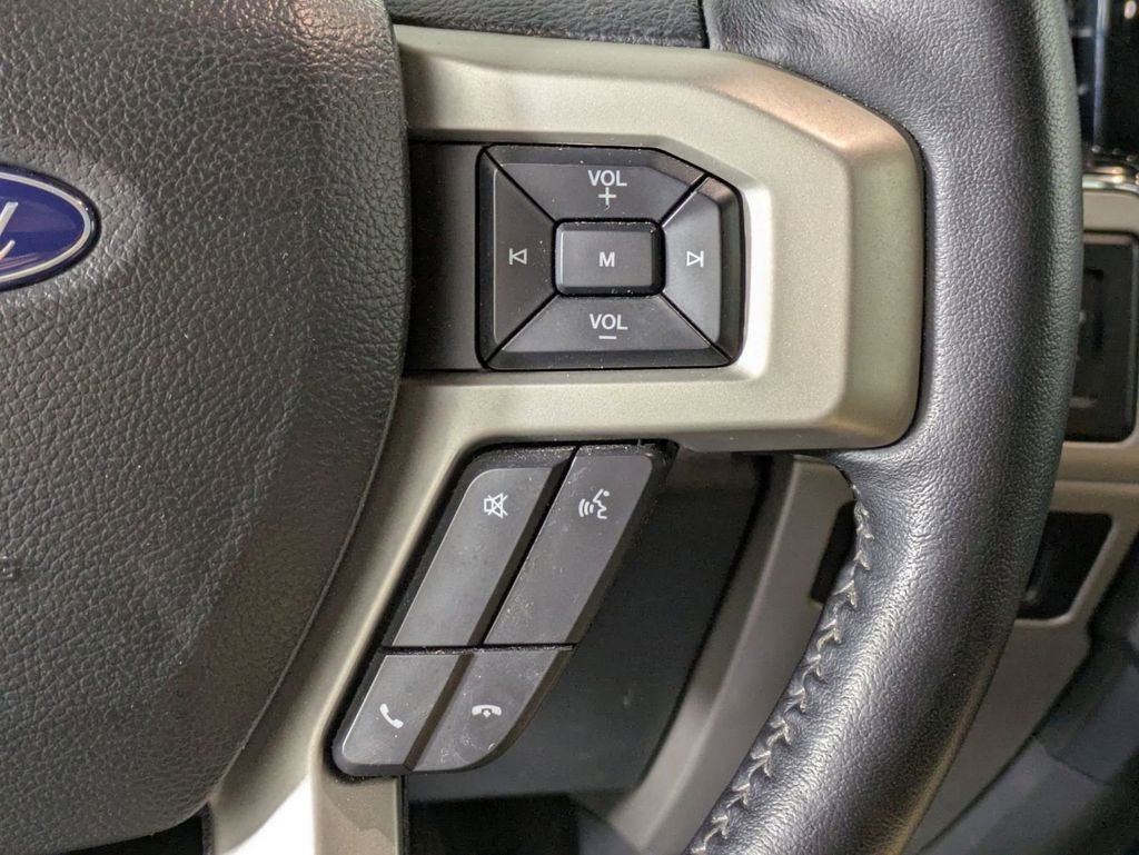 Used 2022 Ford F250 Lariat image 19