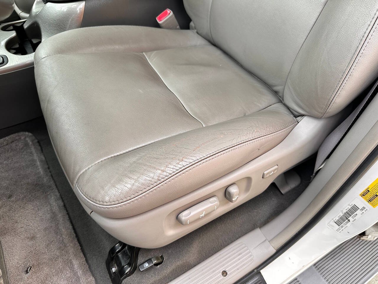 Used 2007 Toyota Sequoia Limited RWD image 55