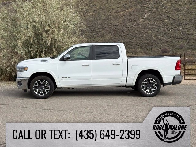 Used 2025 RAM 1500 Laramie AWD/4WD image 2