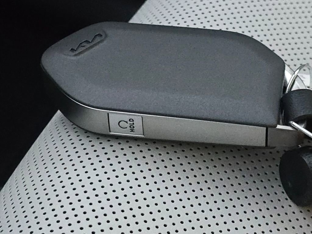 New 2025 Kia Telluride S image 34