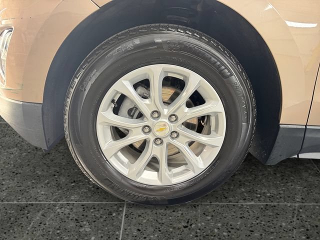 Used 2019 Chevrolet Equinox LS w/ LS Convenience Package FWD image 27