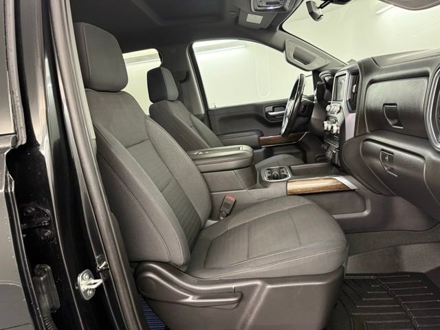 Used 2020 GMC Sierra 1500 Elevation w/ Elevation Value Package image 32