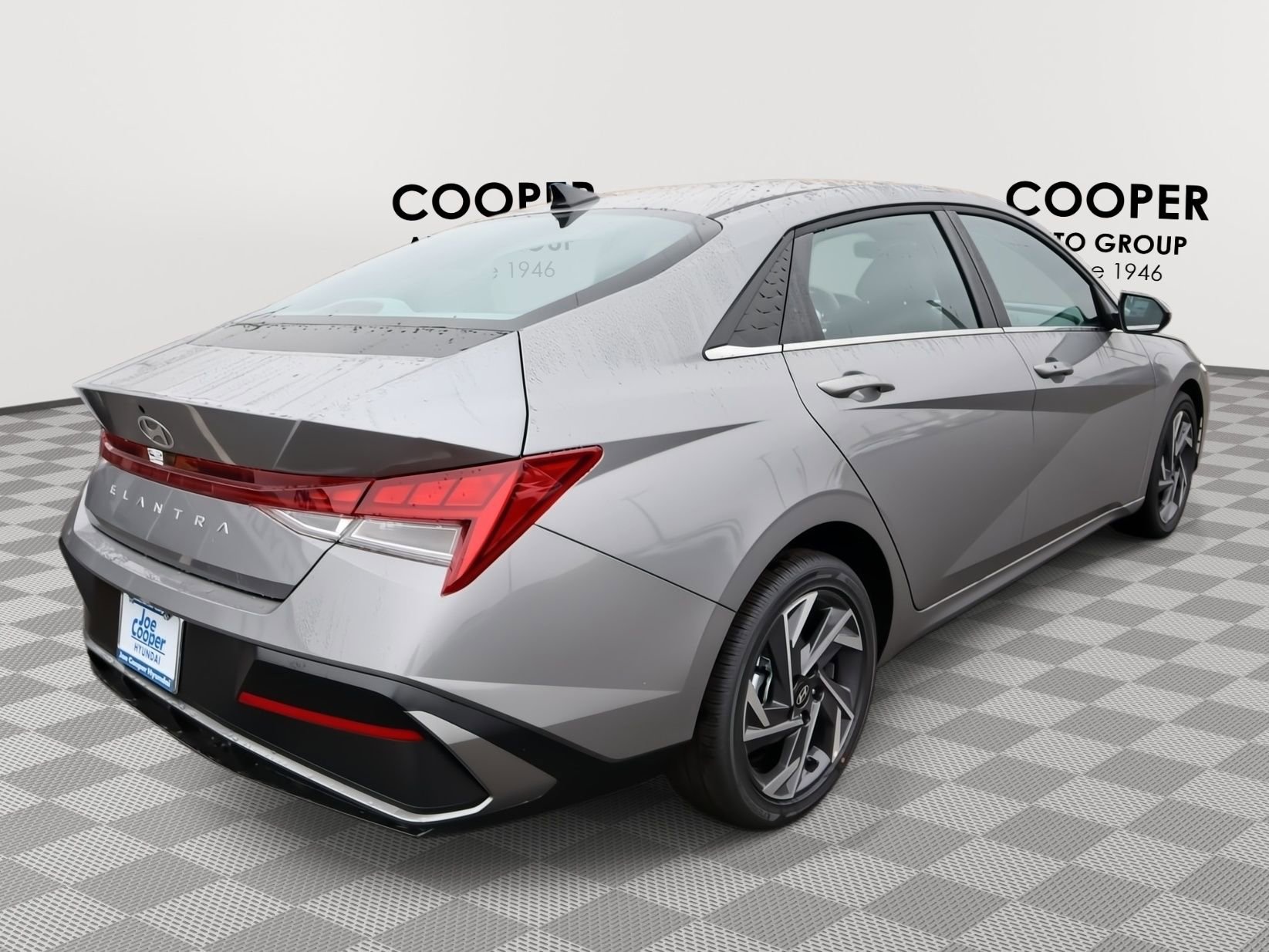 Certified 2025 Hyundai Elantra SEL image 7