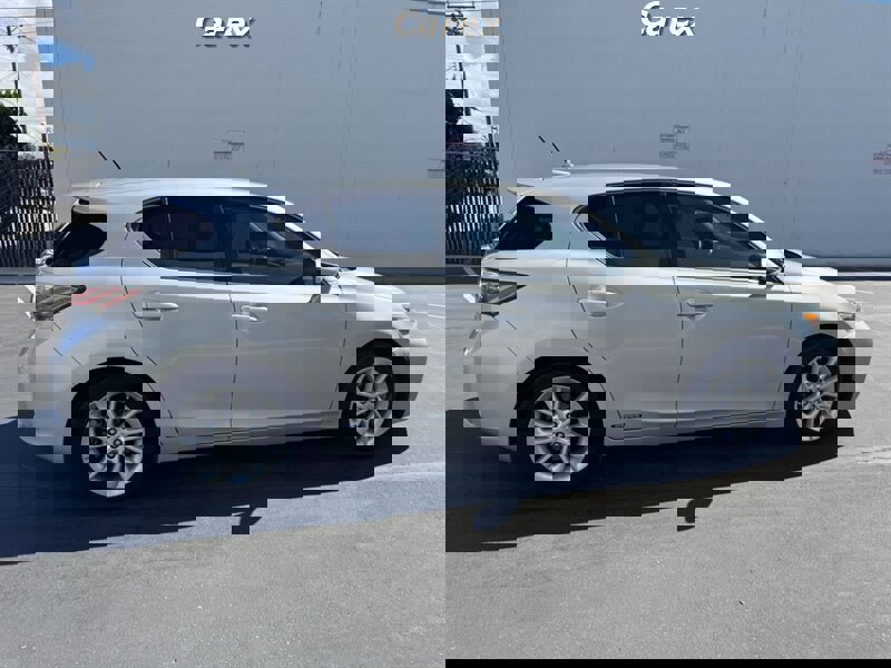 Used 2012 Lexus CT 200h image 13