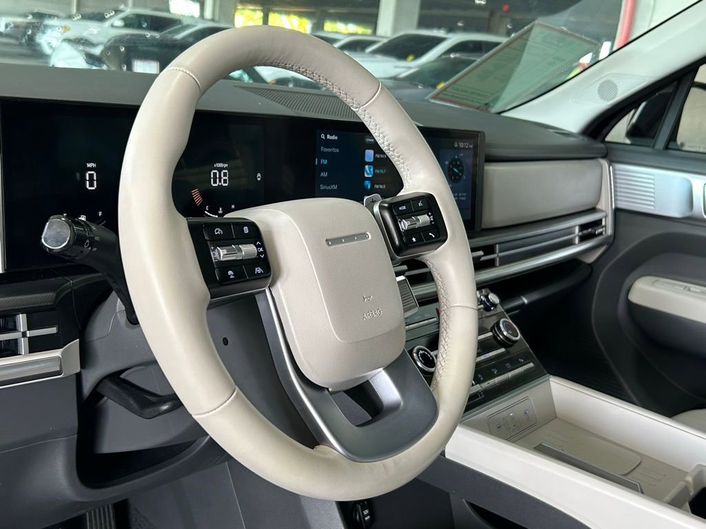 Used 2025 Hyundai Santa Fe SE image 40