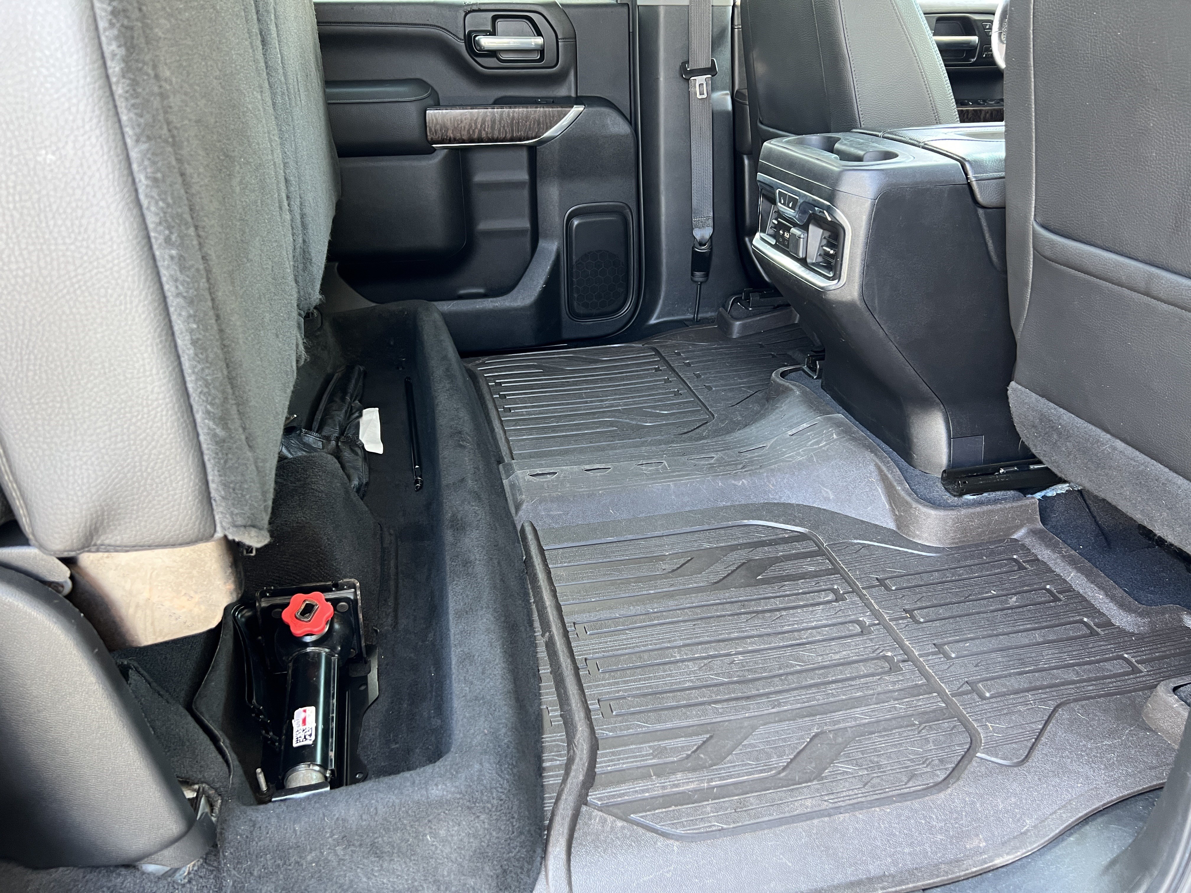 Used 2020 GMC Sierra 3500 Denali w/ Denali Ultimate Package AWD/4WD image 22