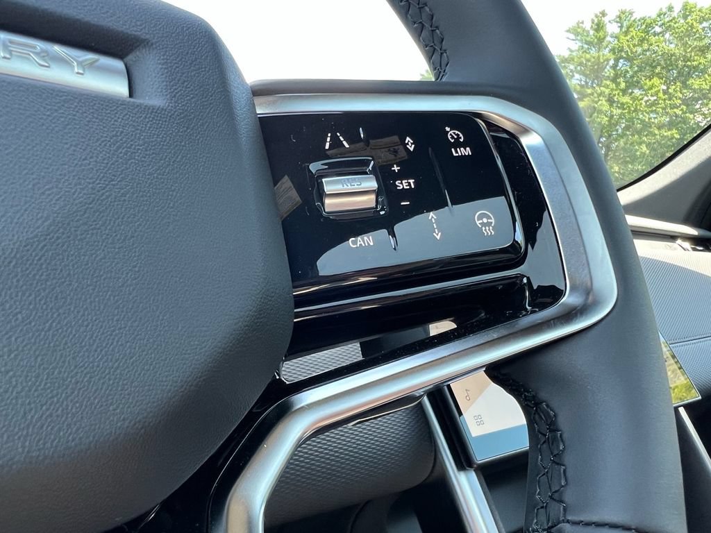 New 2026 Land Rover Discovery Sport Landmark AWD/4WD image 13