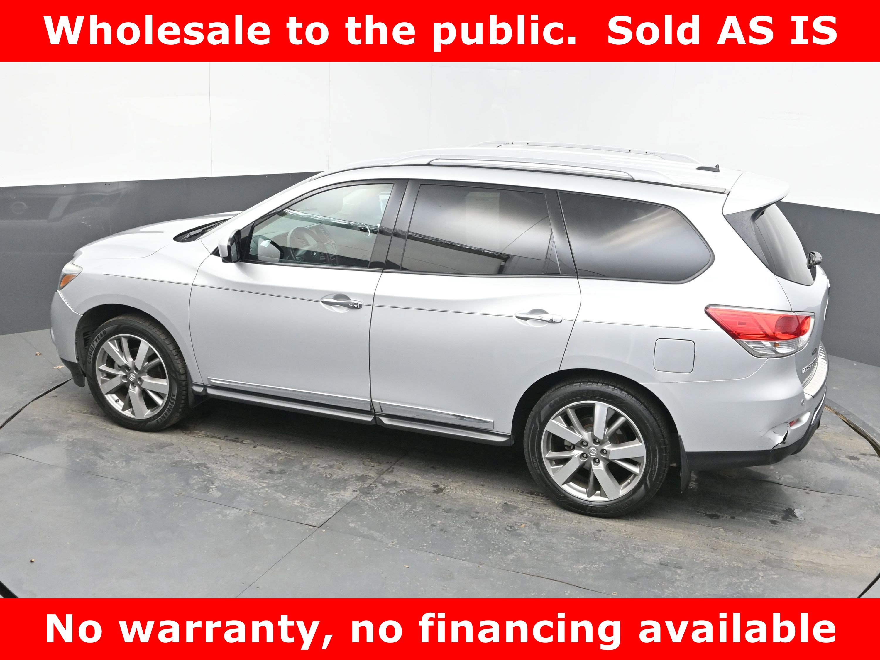 Used 2013 Nissan Pathfinder Platinum image 30