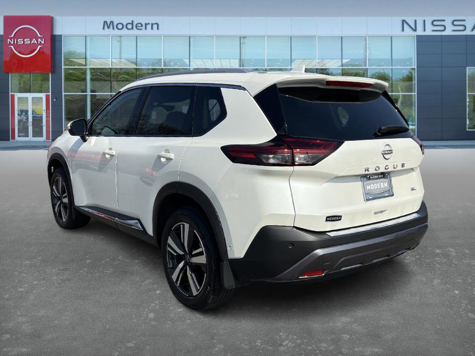 Certified 2023 Nissan Rogue SL w/ SL Premium Package image 7